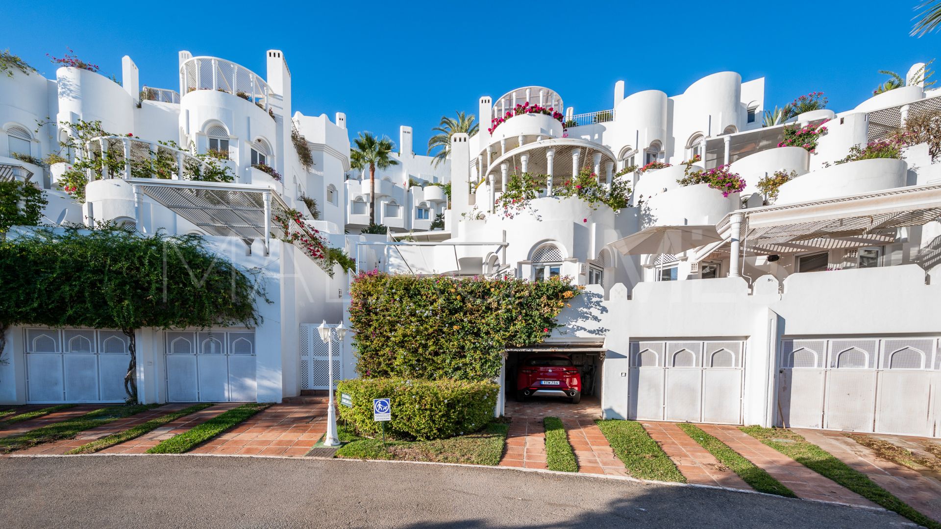 Lägenhet for sale in Jardines Colgantes