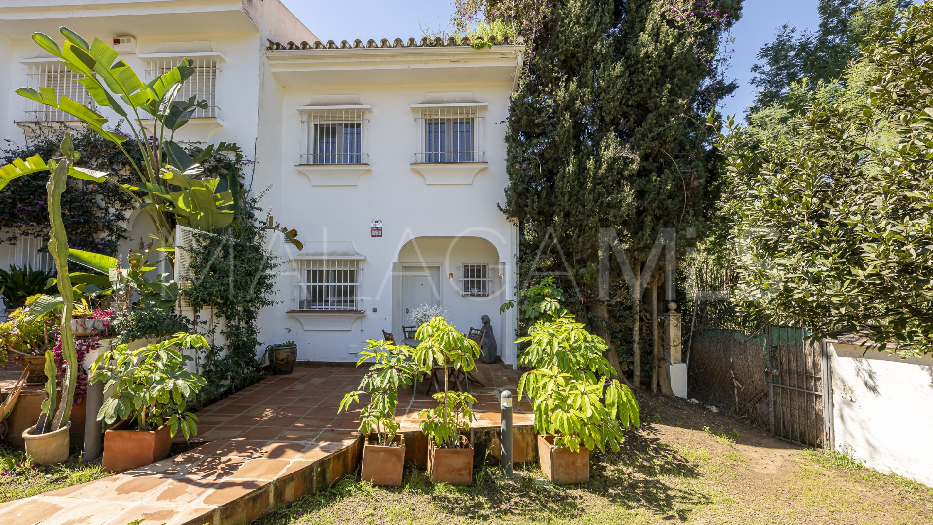 2 bedrooms Cabopino town house for sale