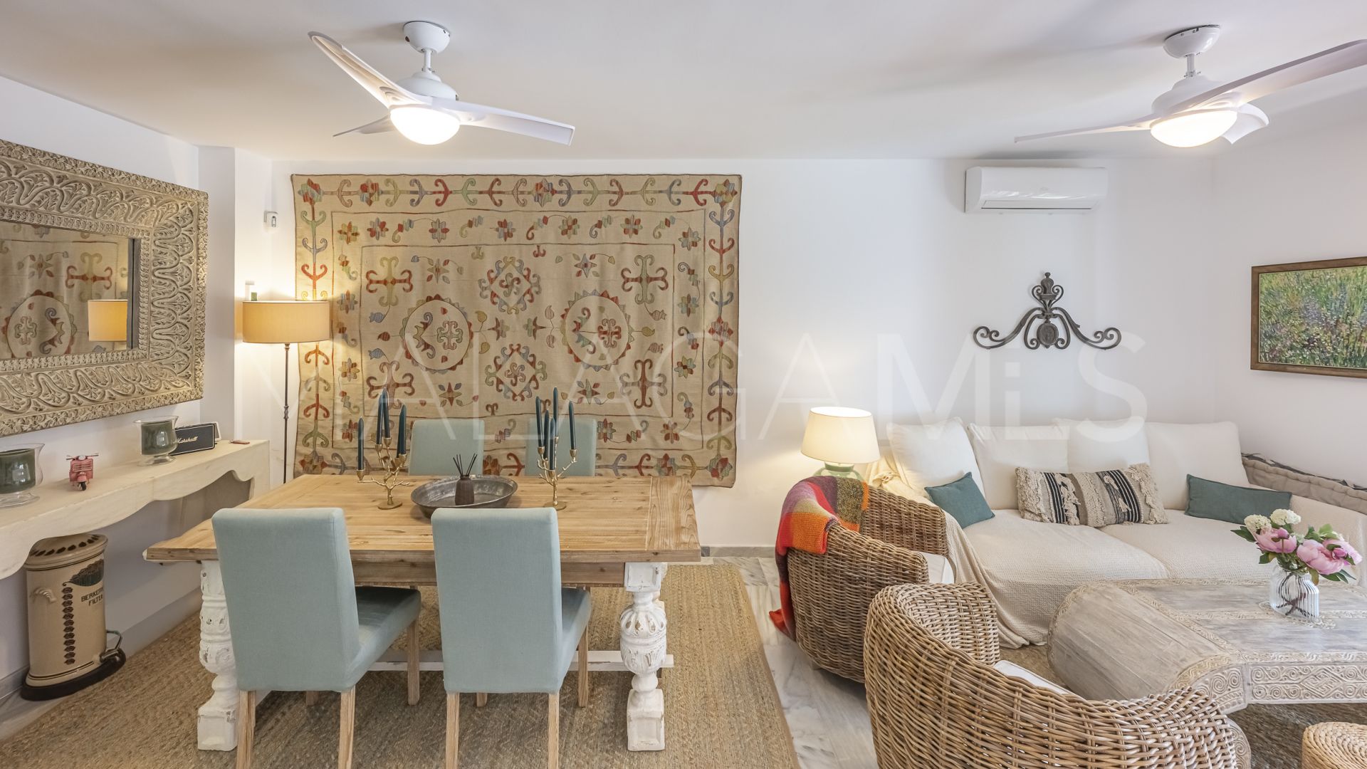 2 bedrooms Cabopino town house for sale