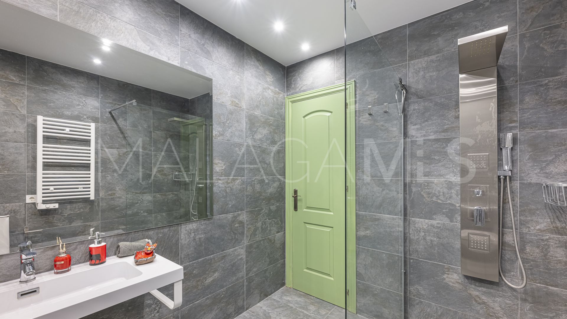 2 bedrooms Cabopino town house for sale