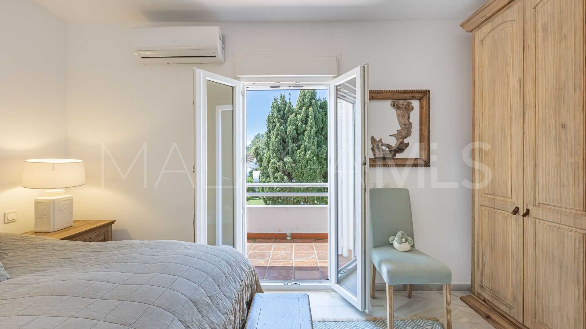 2 bedrooms Cabopino town house for sale