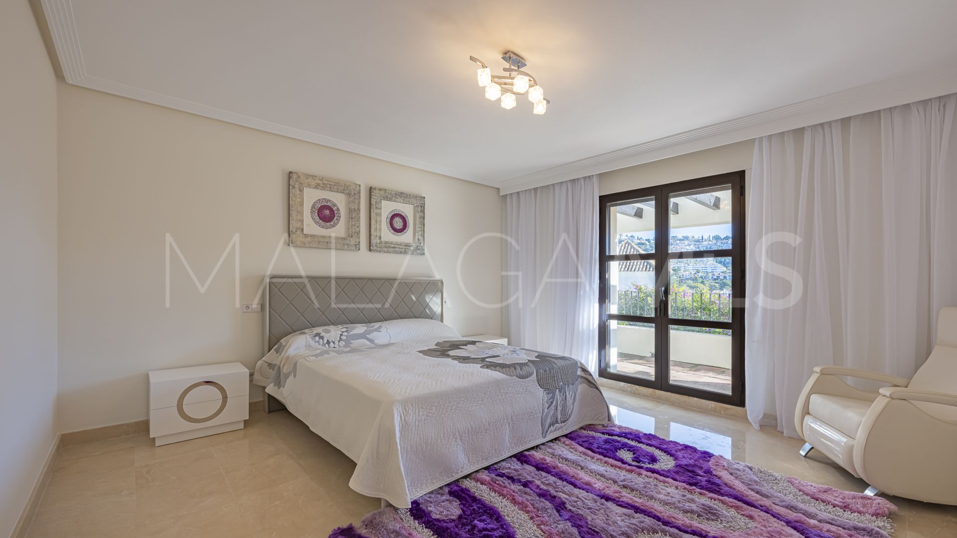 Los Arqueros 4 bedrooms villa for sale