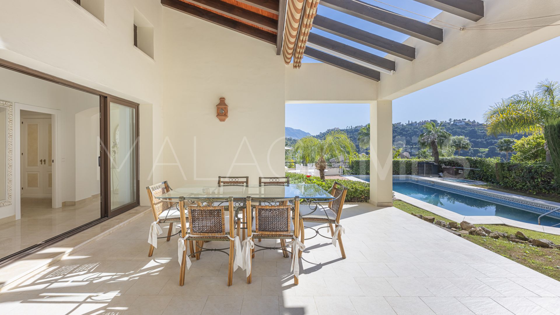 Los Arqueros 4 bedrooms villa for sale