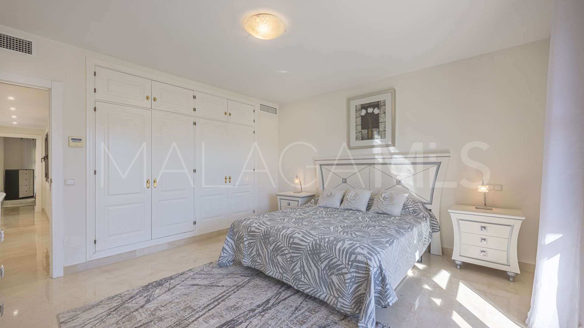 Los Arqueros 4 bedrooms villa for sale