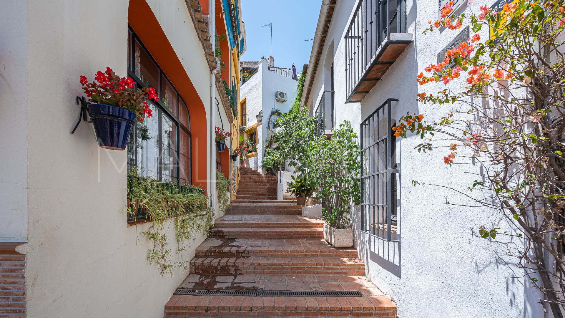 Markplanslägenhet for sale in Benahavis