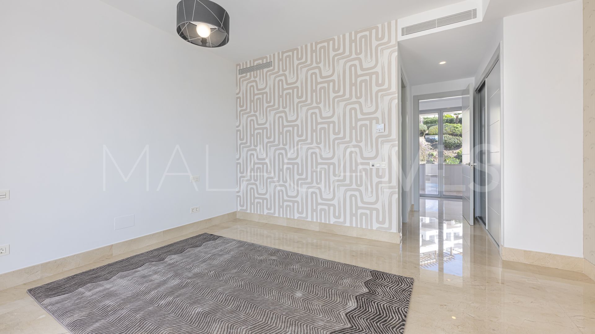 Villa for sale in Los Arqueros