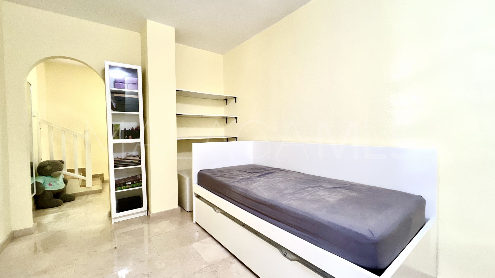 Markplanslägenhet for sale in Coto Real II