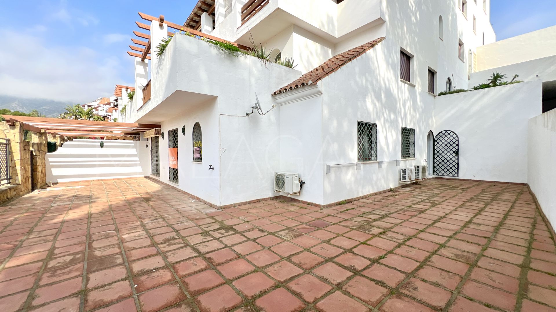 Markplanslägenhet for sale in Coto Real II
