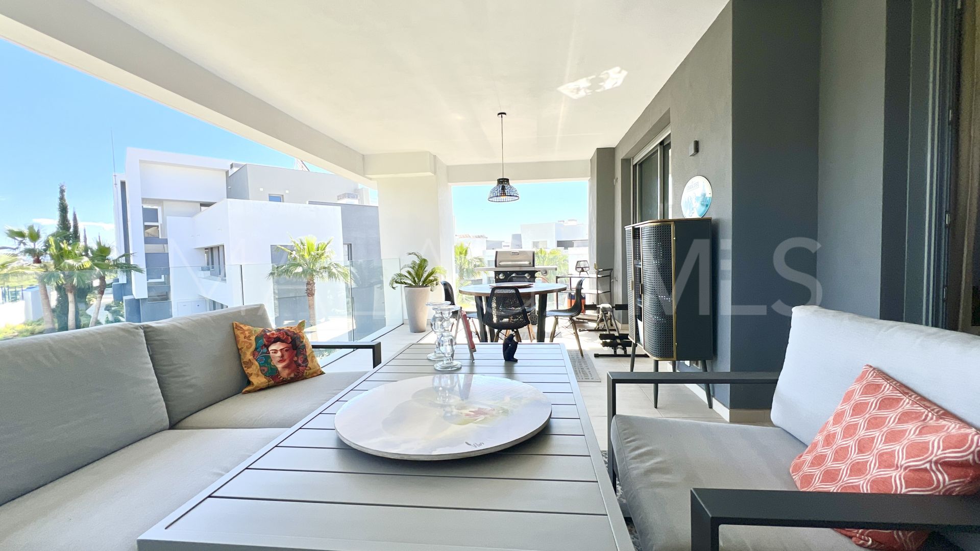 For sale Vanian Green Village apartment with 2 bedrooms