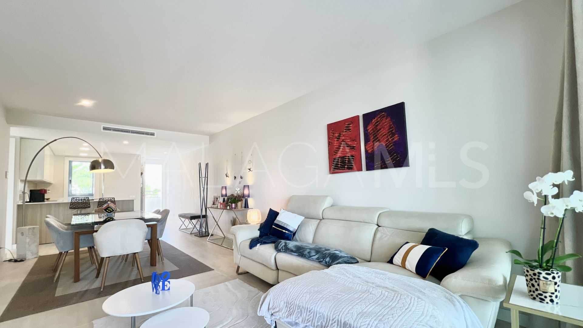 For sale Vanian Green Village apartment with 2 bedrooms