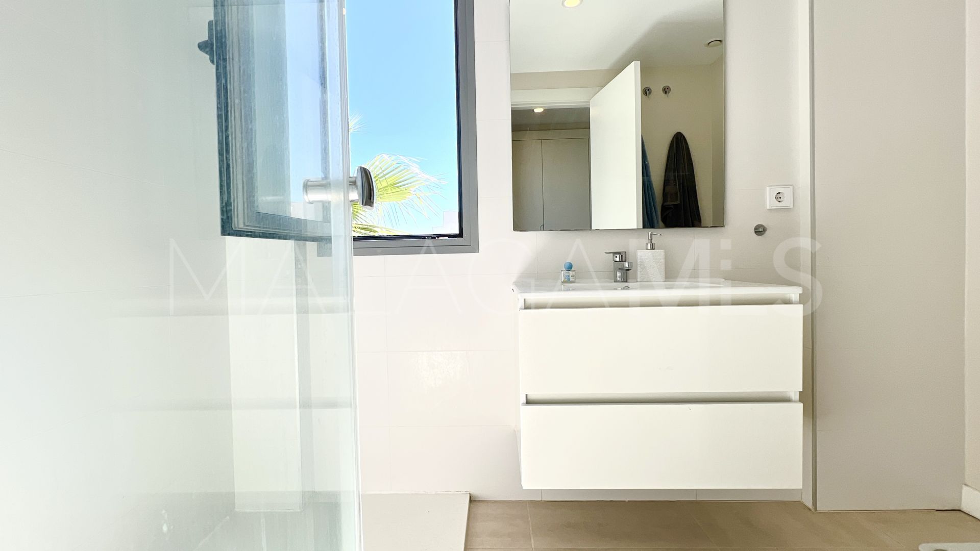 For sale Vanian Green Village apartment with 2 bedrooms