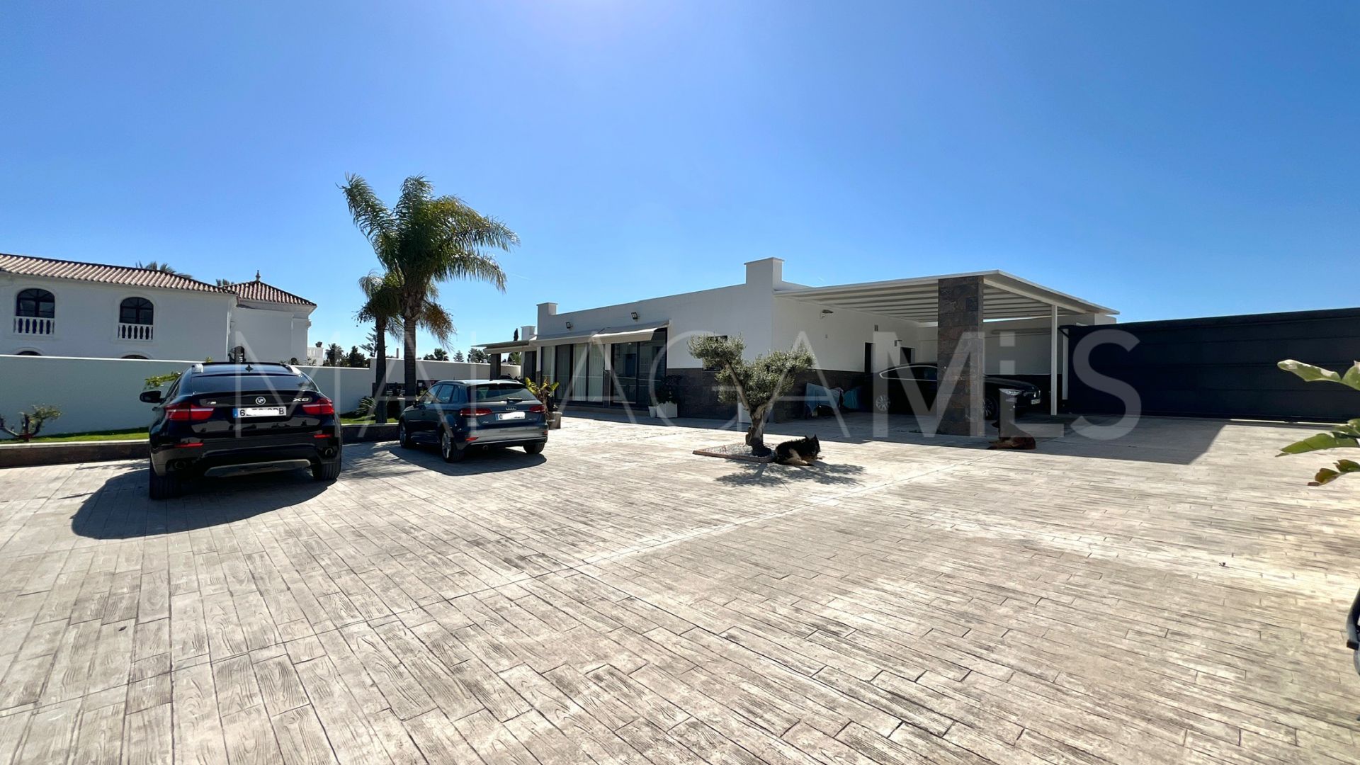 Buy Estepona 3 bedrooms finca