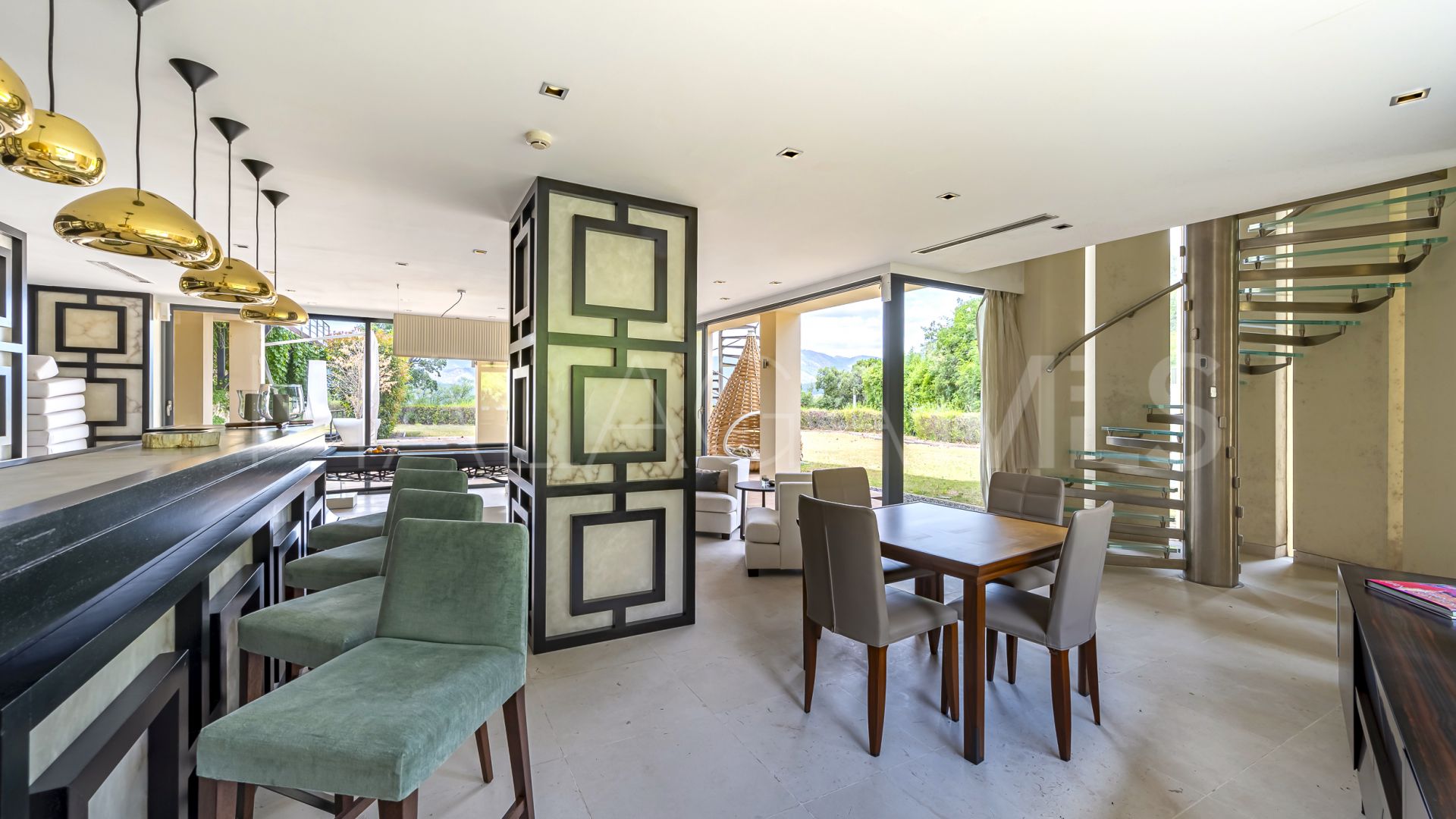Villa for sale in La Zagaleta