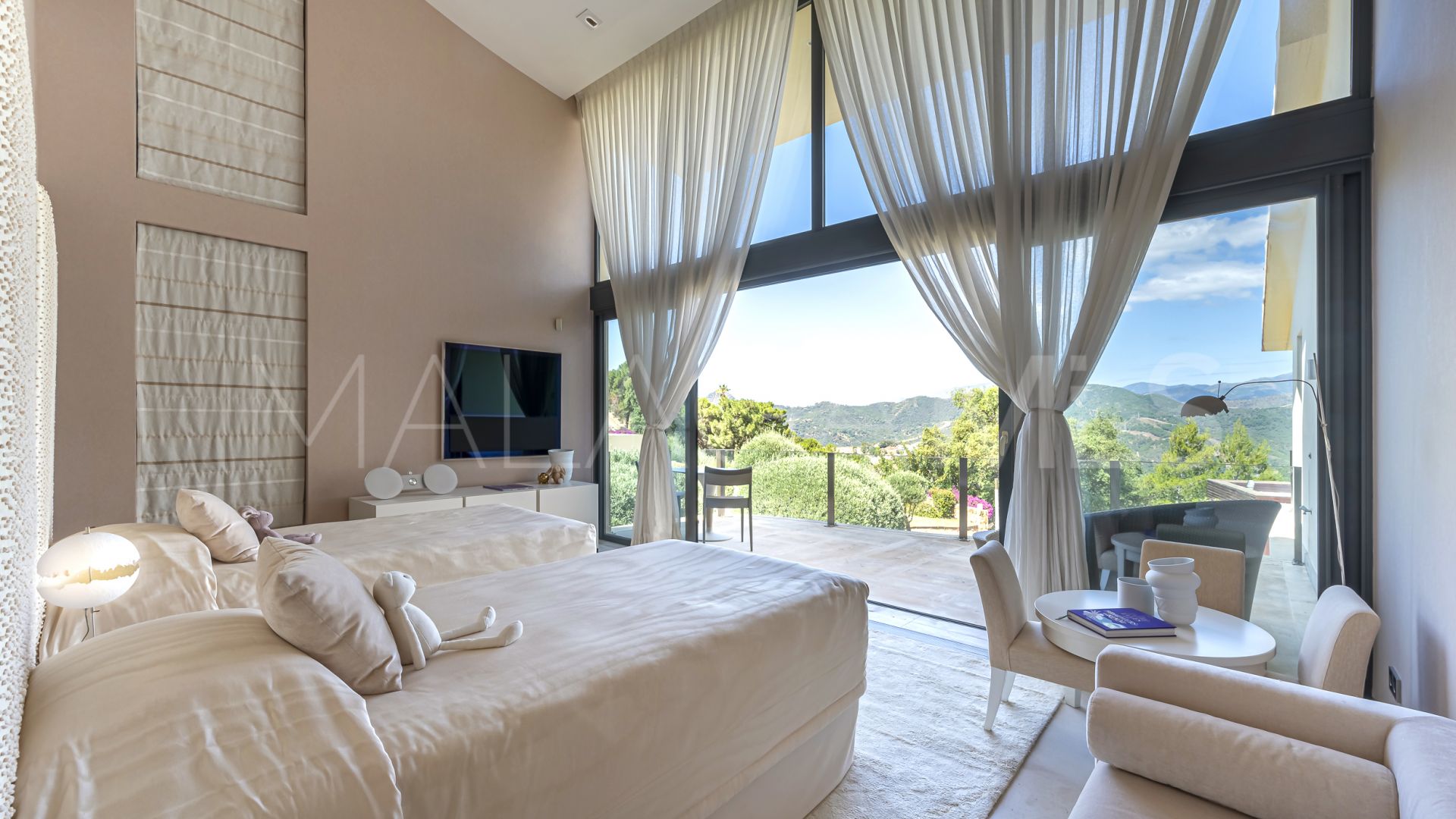 Villa for sale in La Zagaleta