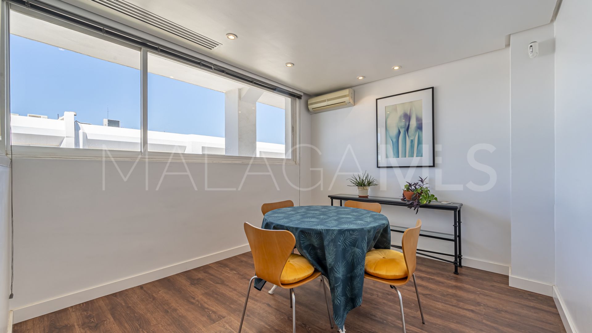 Local comercial for sale in Guadalmina Alta