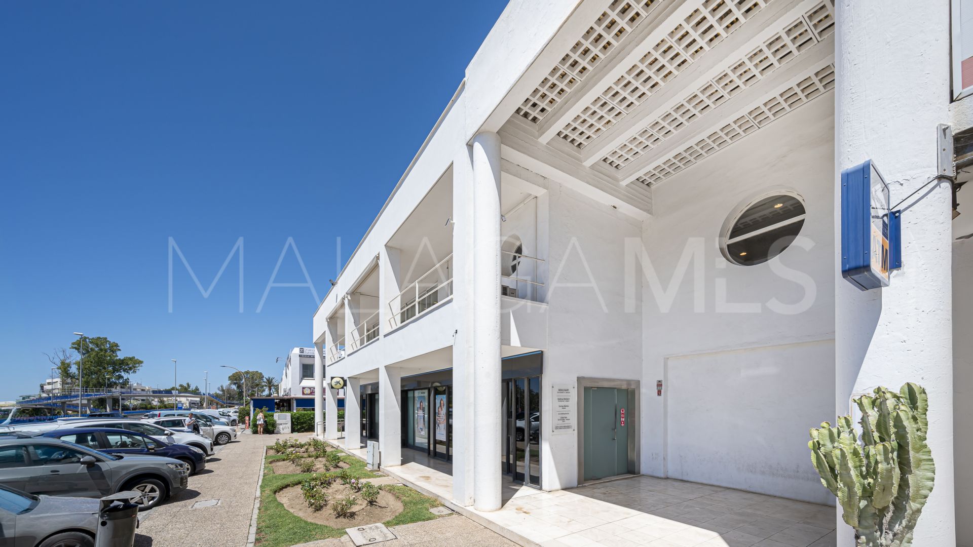Local comercial for sale in Guadalmina Alta