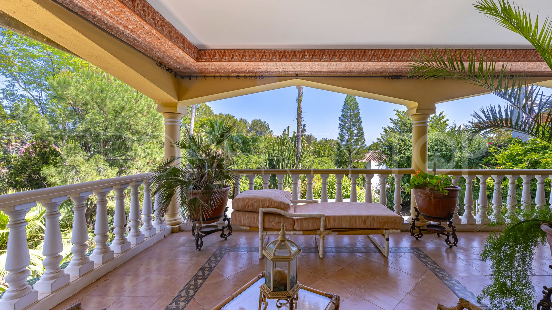 Se vende villa pareada en Marbella Hill Club