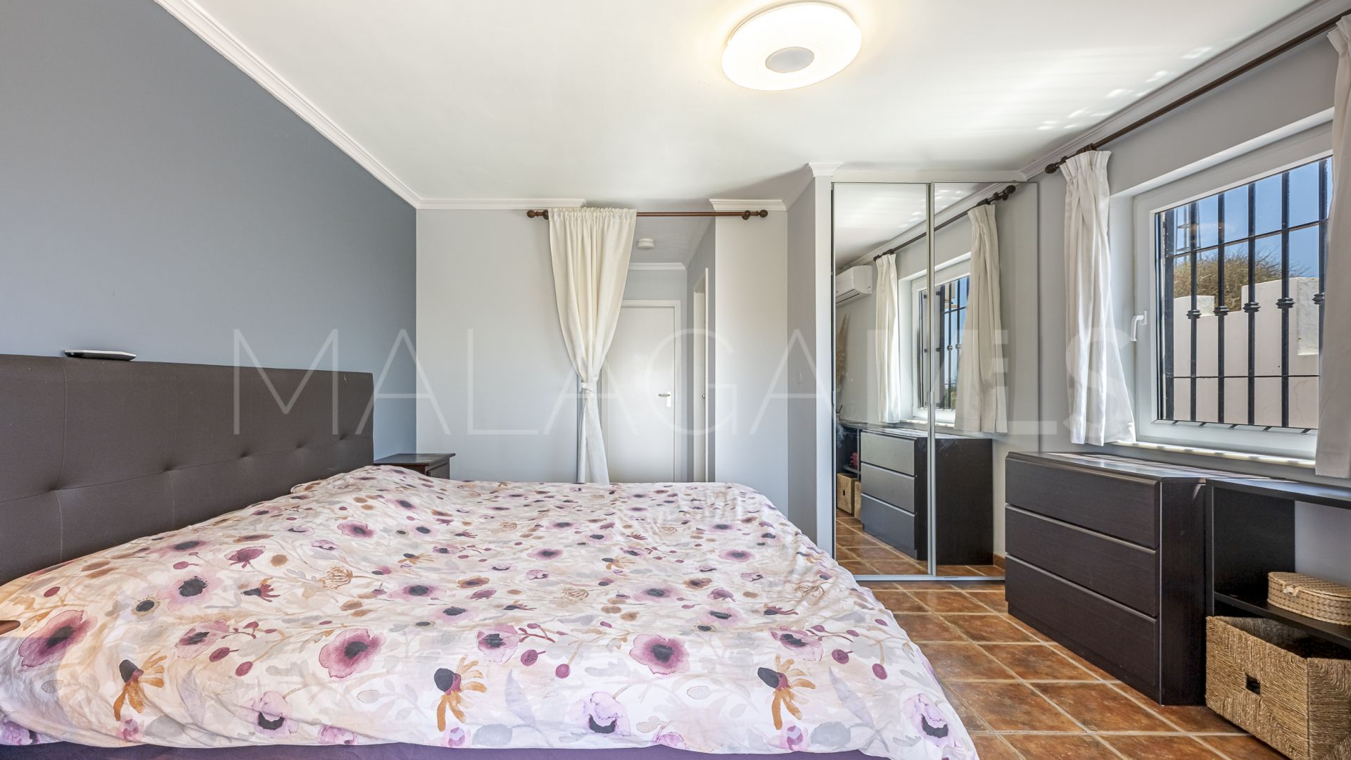 Villa for sale in Cala de Mijas