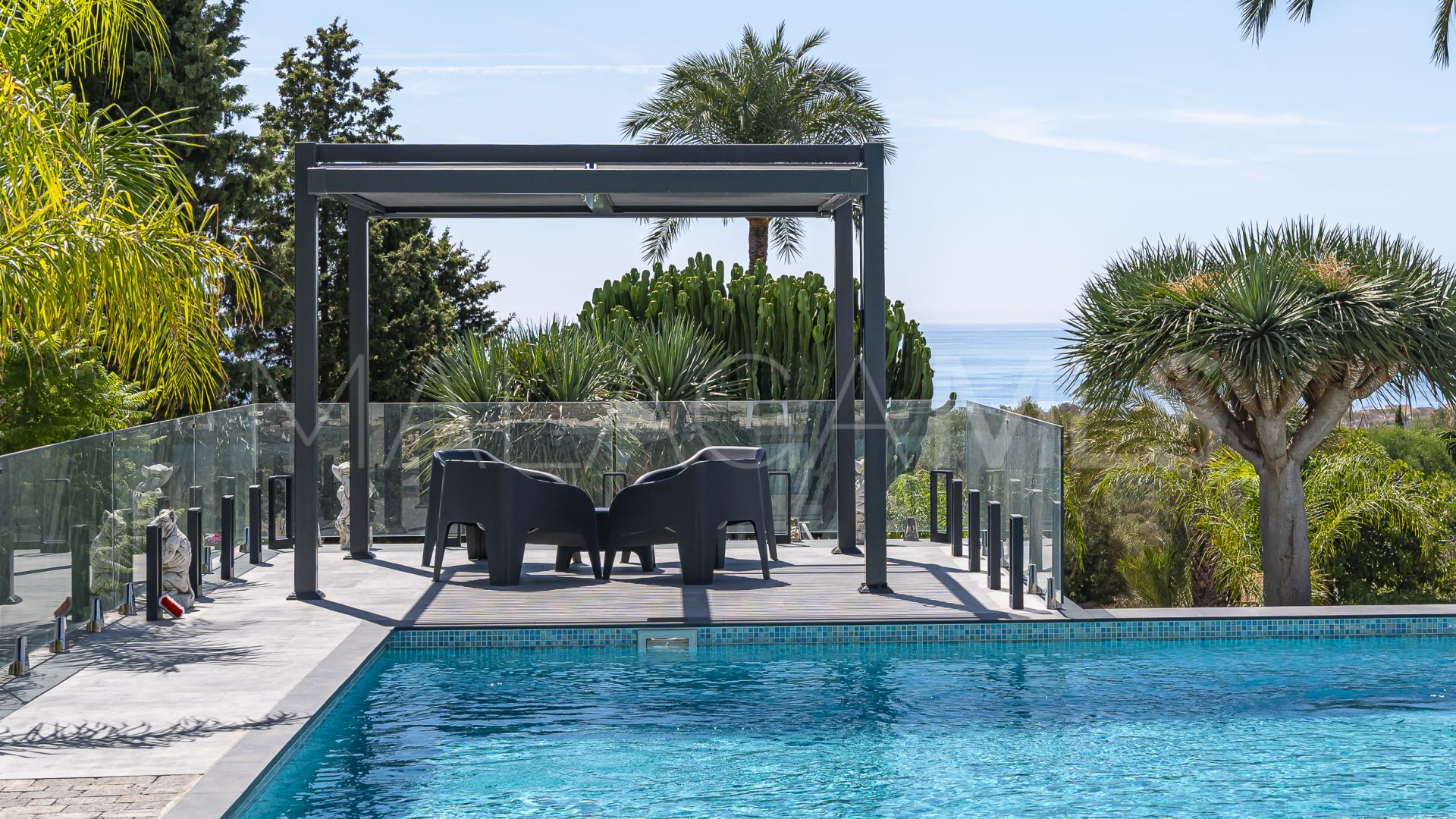 For sale Elviria villa with 7 bedrooms