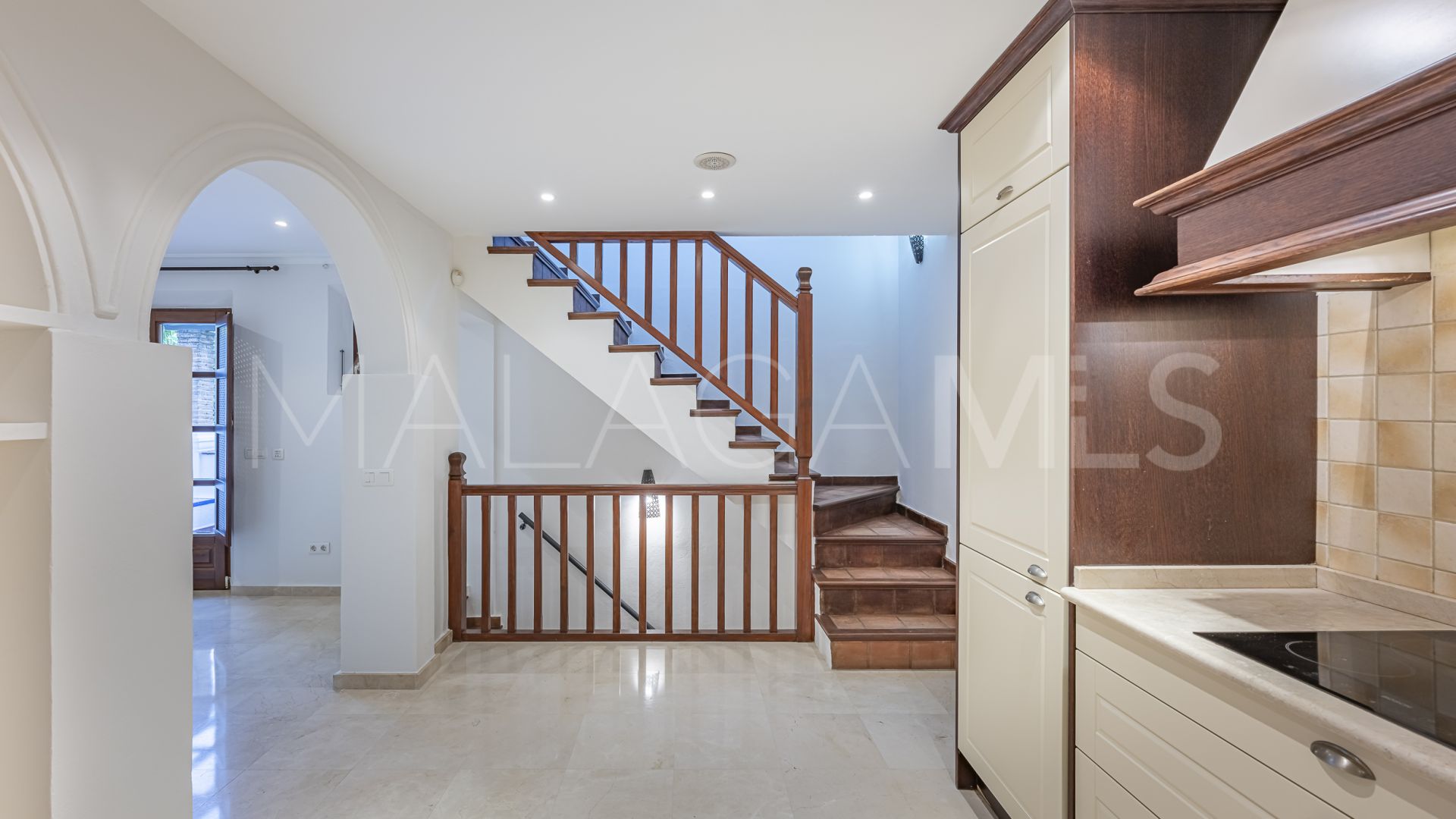 For sale Lomas Pueblo 4 bedrooms town house