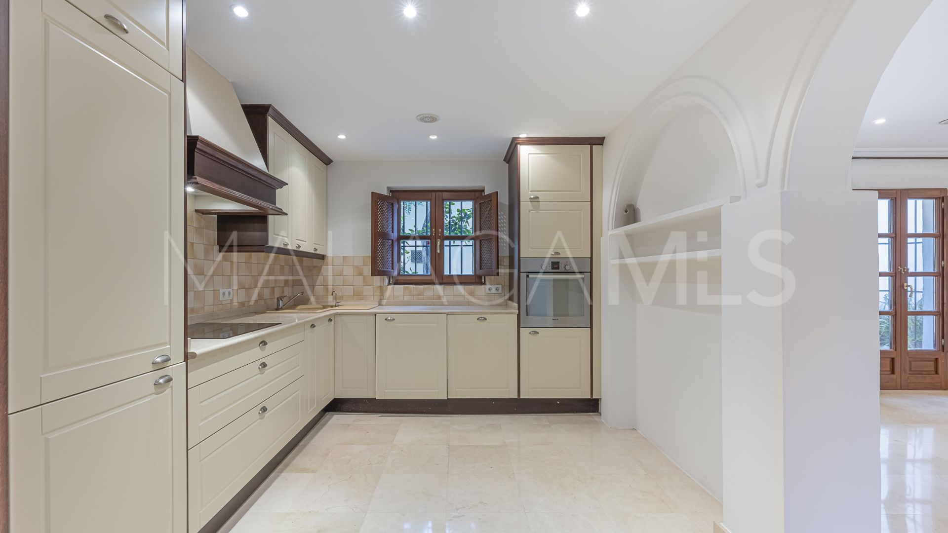 For sale Lomas Pueblo 4 bedrooms town house