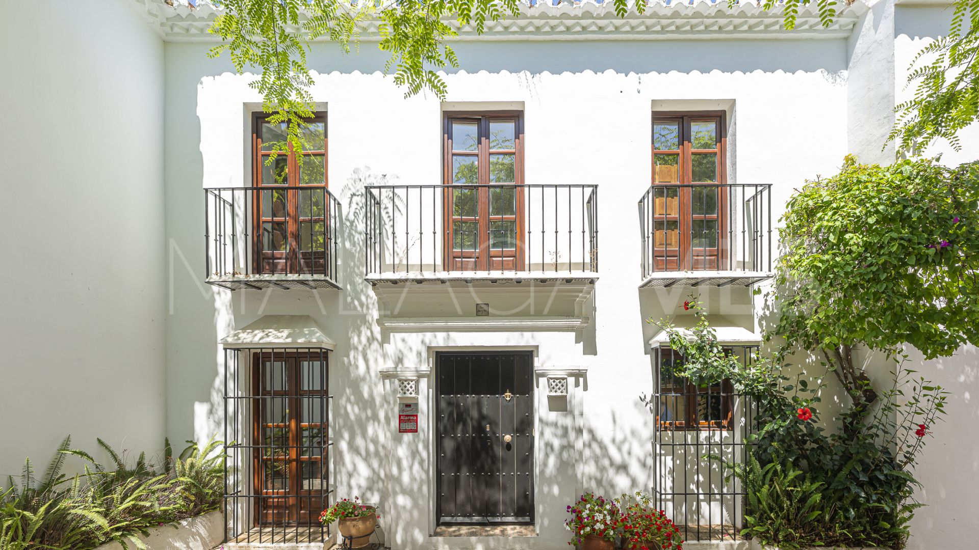 For sale Lomas Pueblo 4 bedrooms town house
