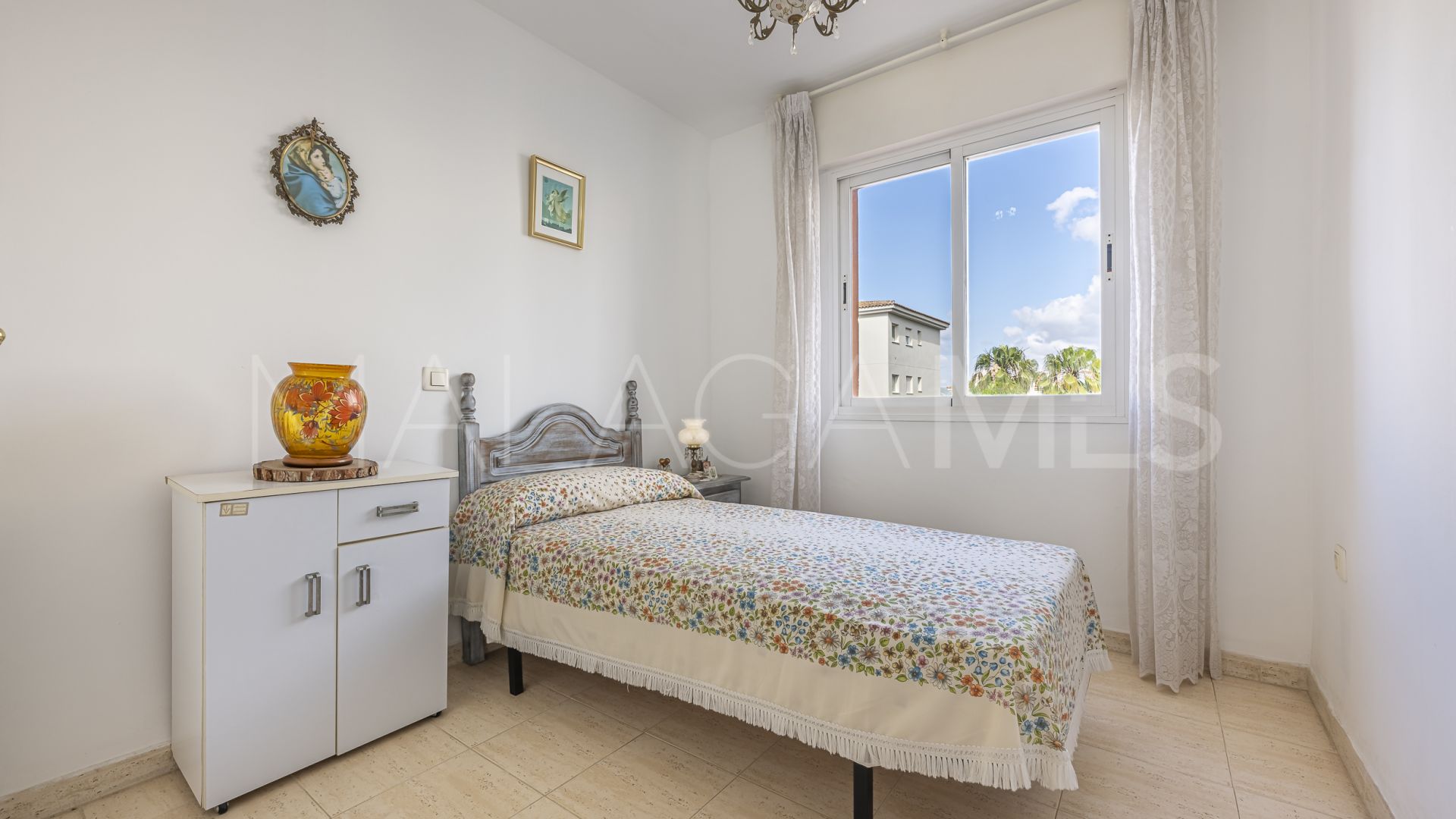 Estepona 3 bedrooms town house for sale