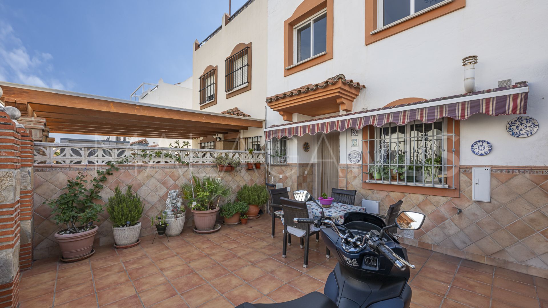 Estepona 3 bedrooms town house for sale