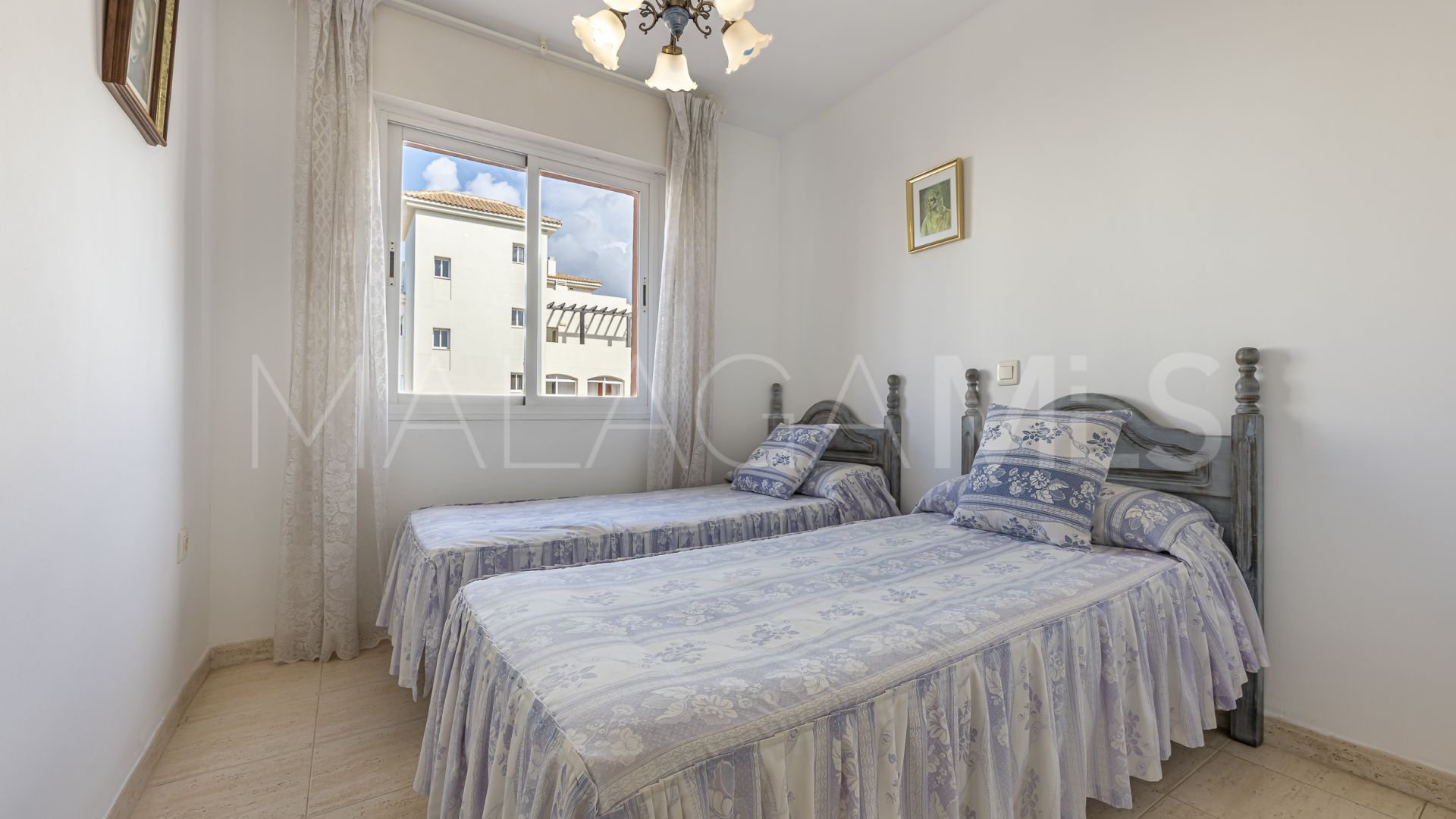 Estepona 3 bedrooms town house for sale