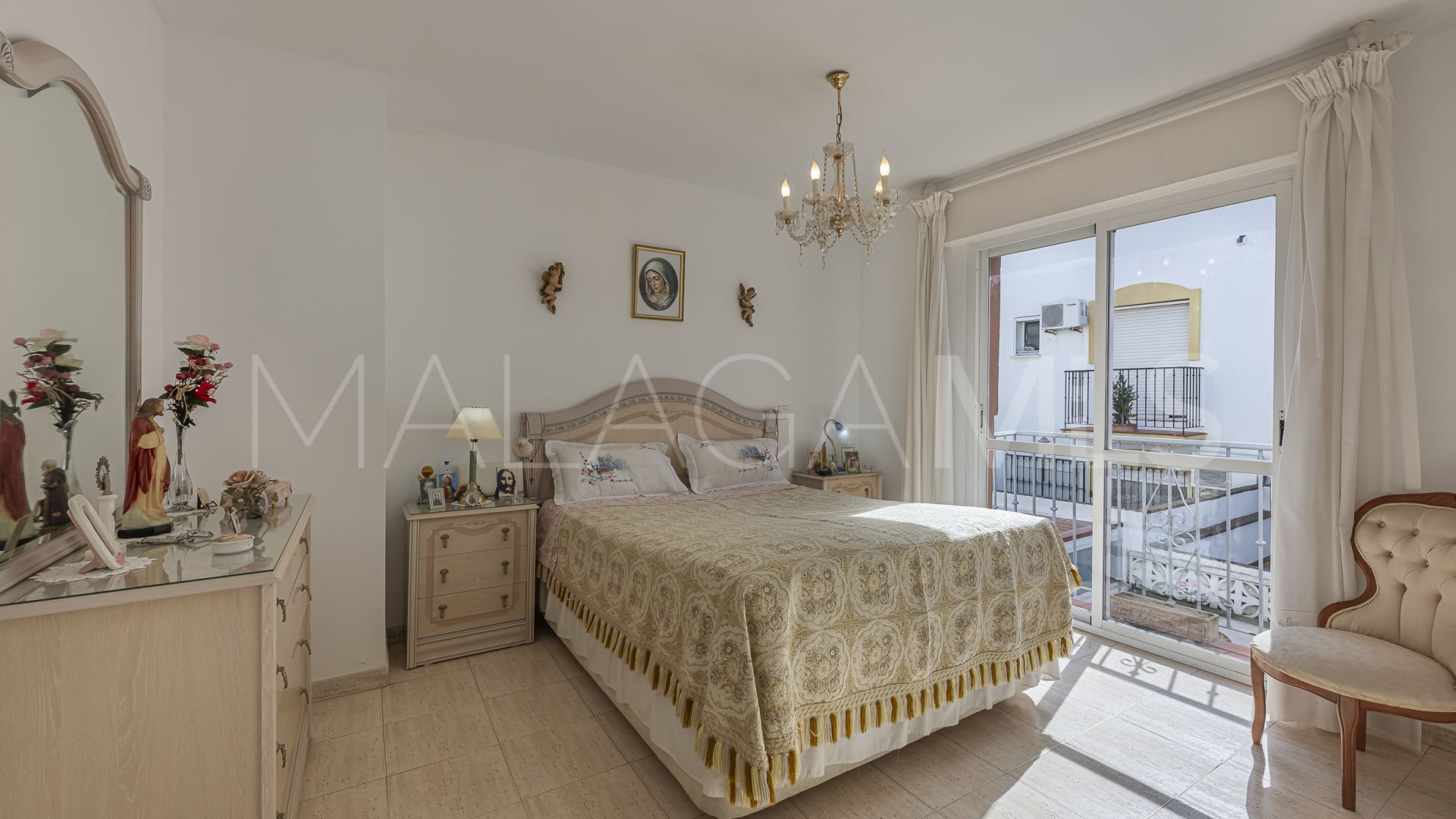Estepona 3 bedrooms town house for sale