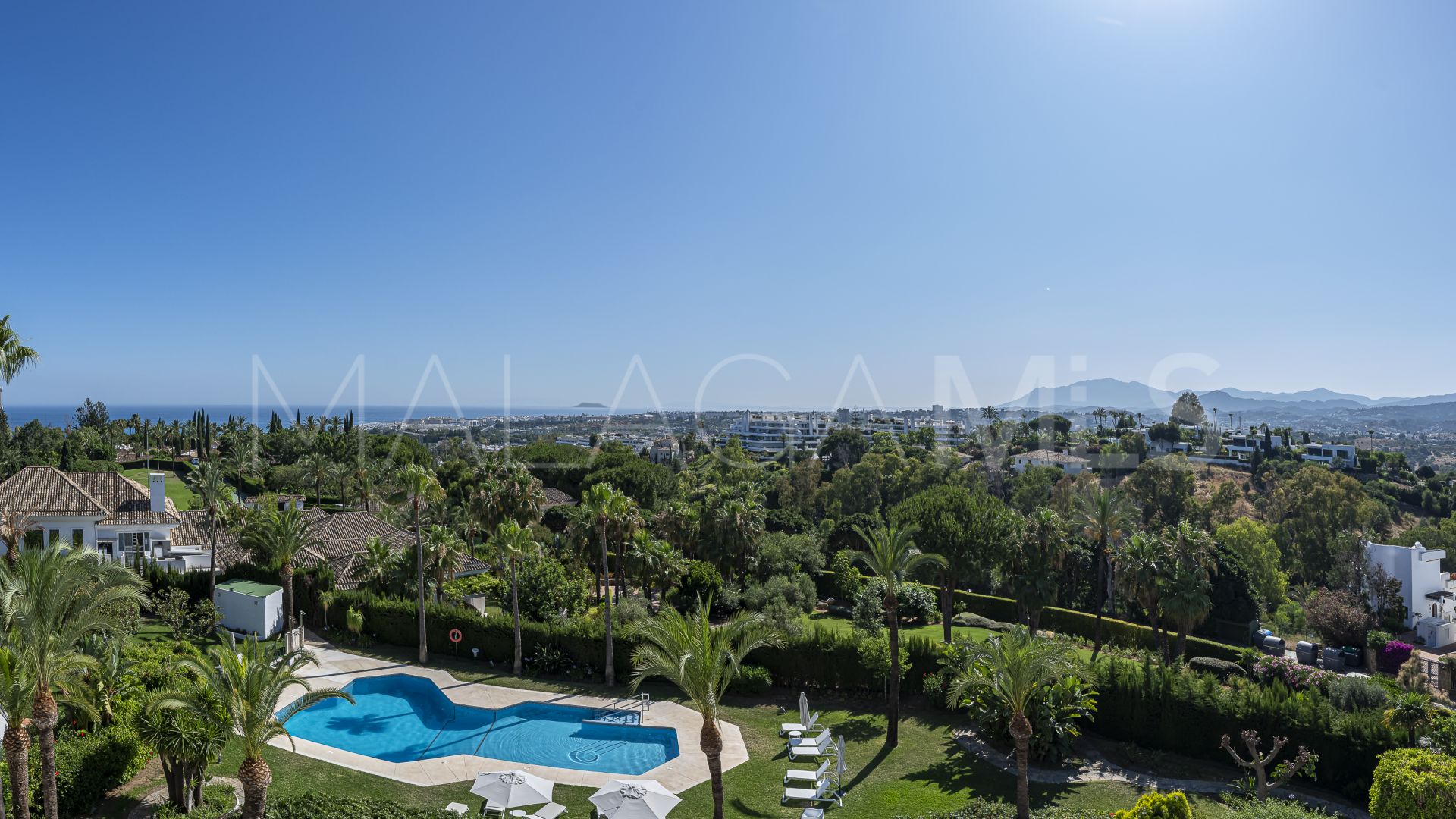 Atico duplex for sale de 3 bedrooms in Ancon Sierra IV