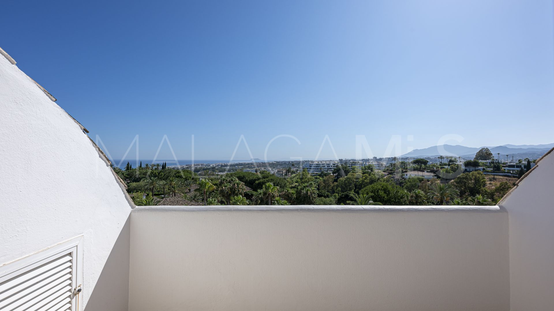 Atico duplex for sale de 3 bedrooms in Ancon Sierra IV