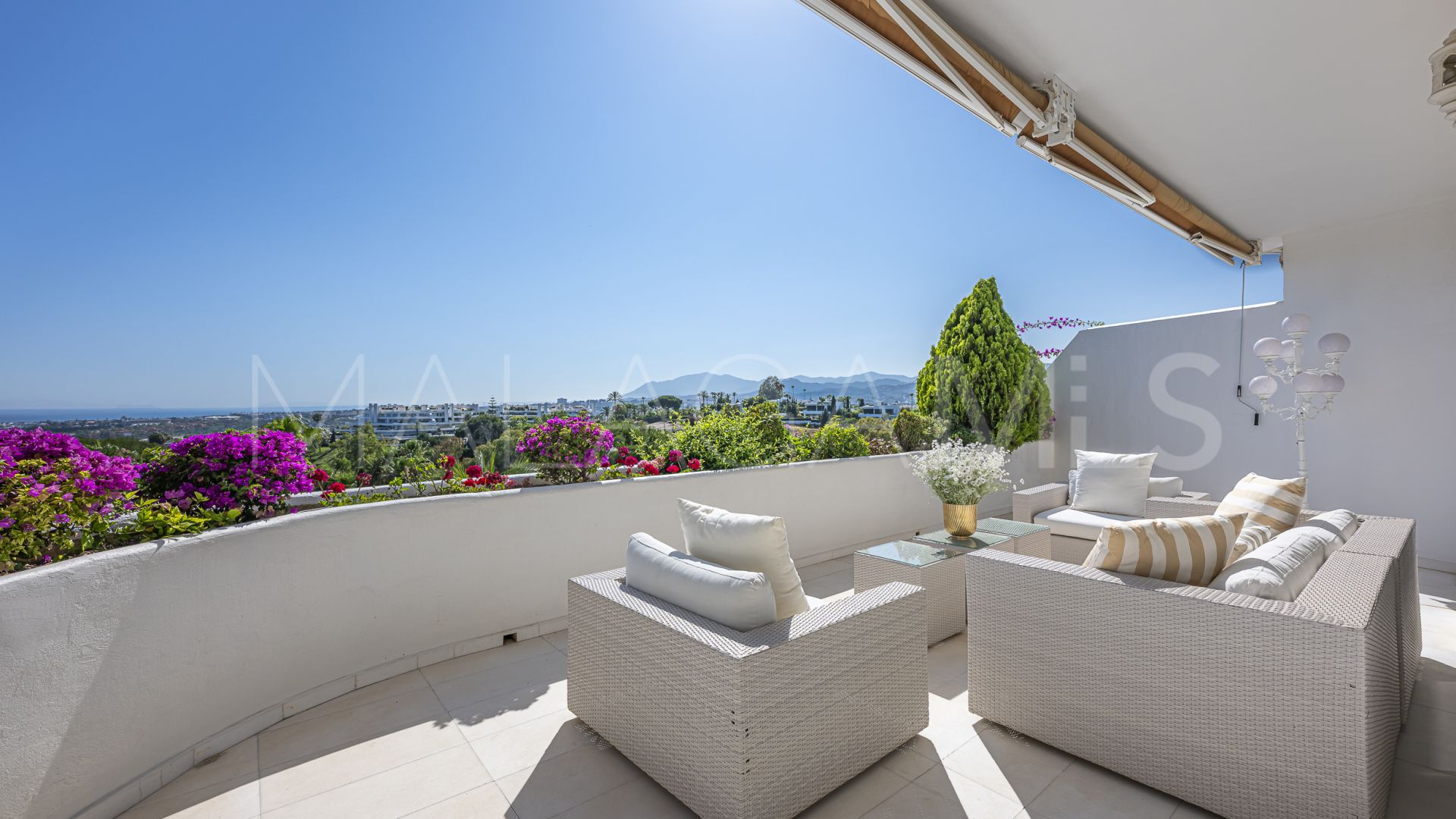 Atico duplex for sale de 3 bedrooms in Ancon Sierra IV