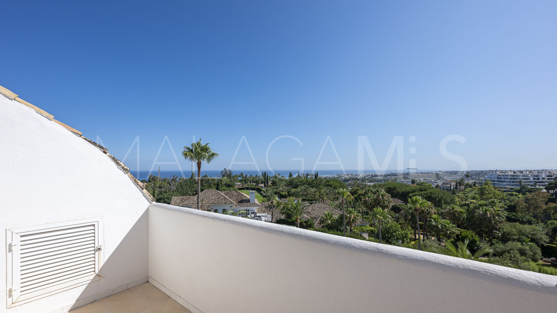 Atico duplex for sale de 3 bedrooms in Ancon Sierra IV