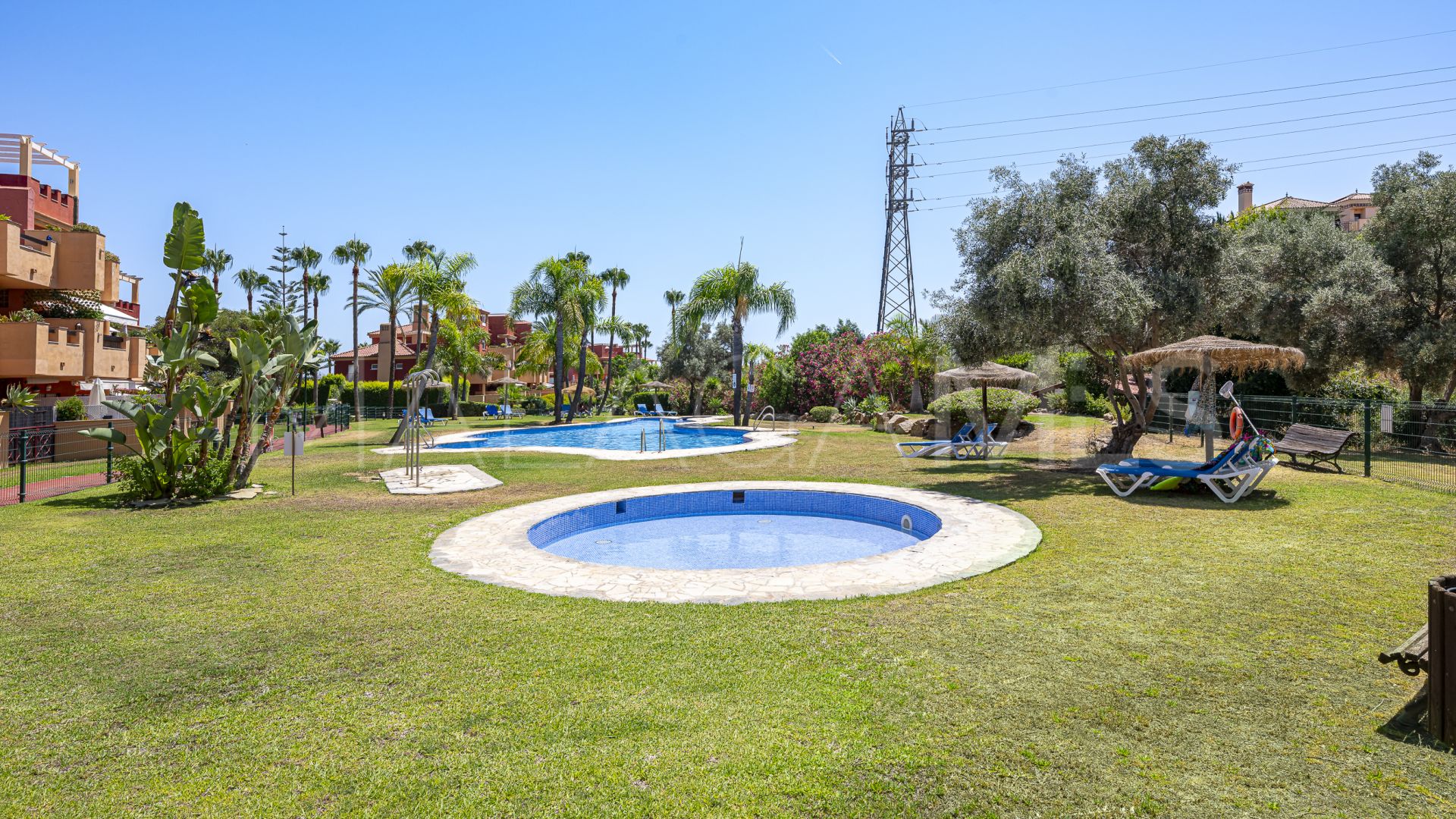 Appartement rez de chaussée for sale in Las Chapas