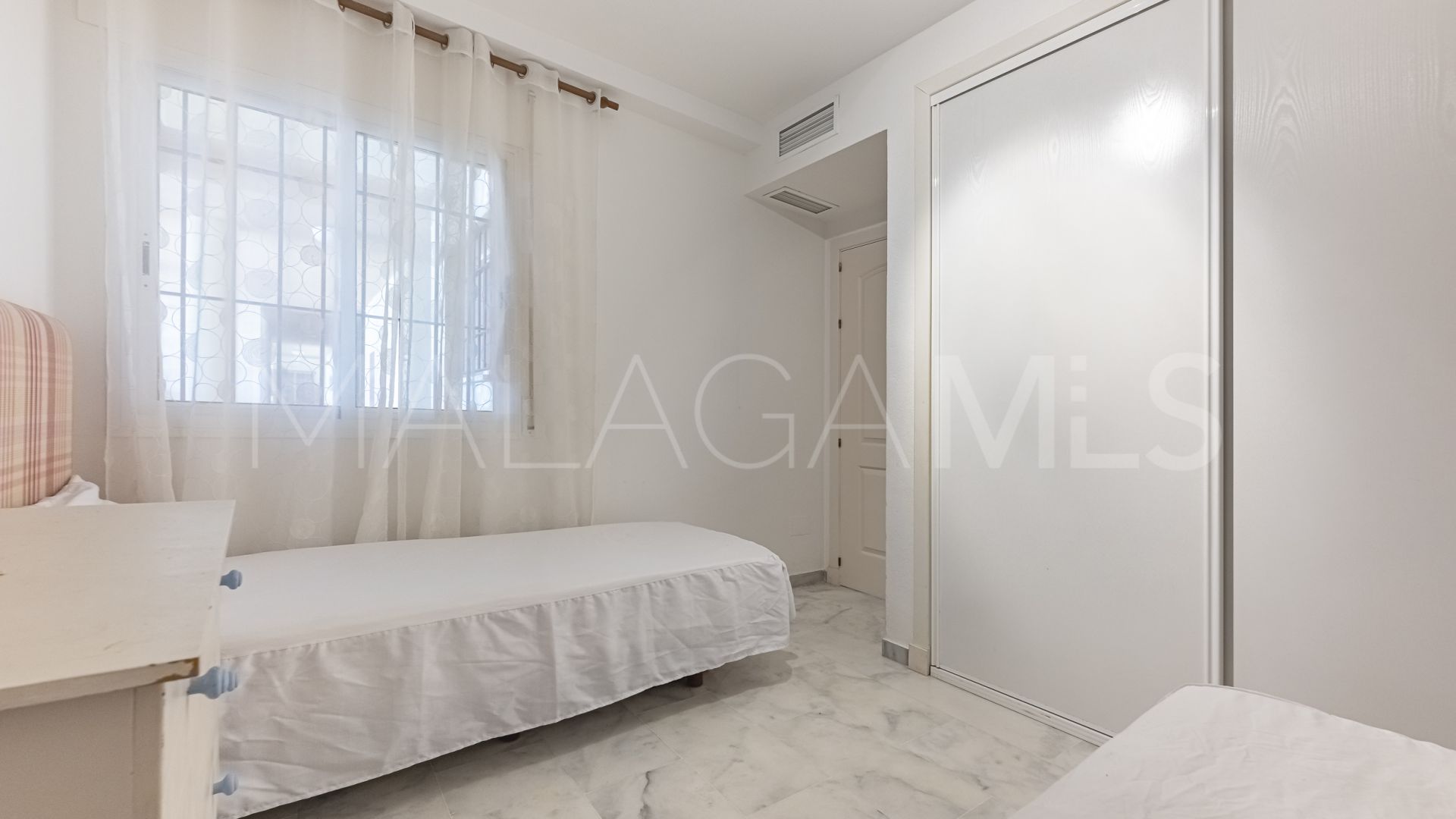 Appartement rez de chaussée for sale in Las Chapas