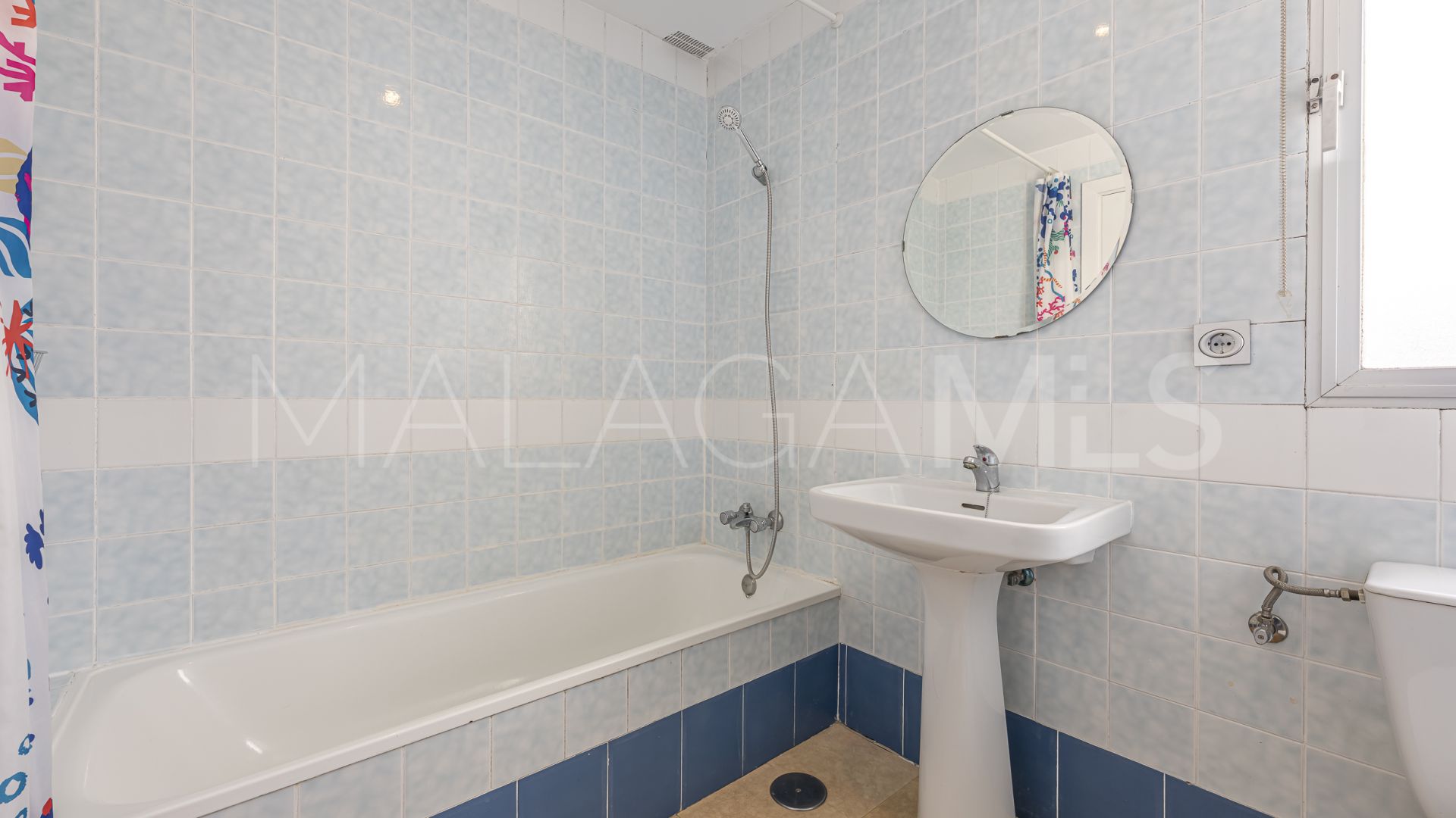 Radhus for sale in Estepona