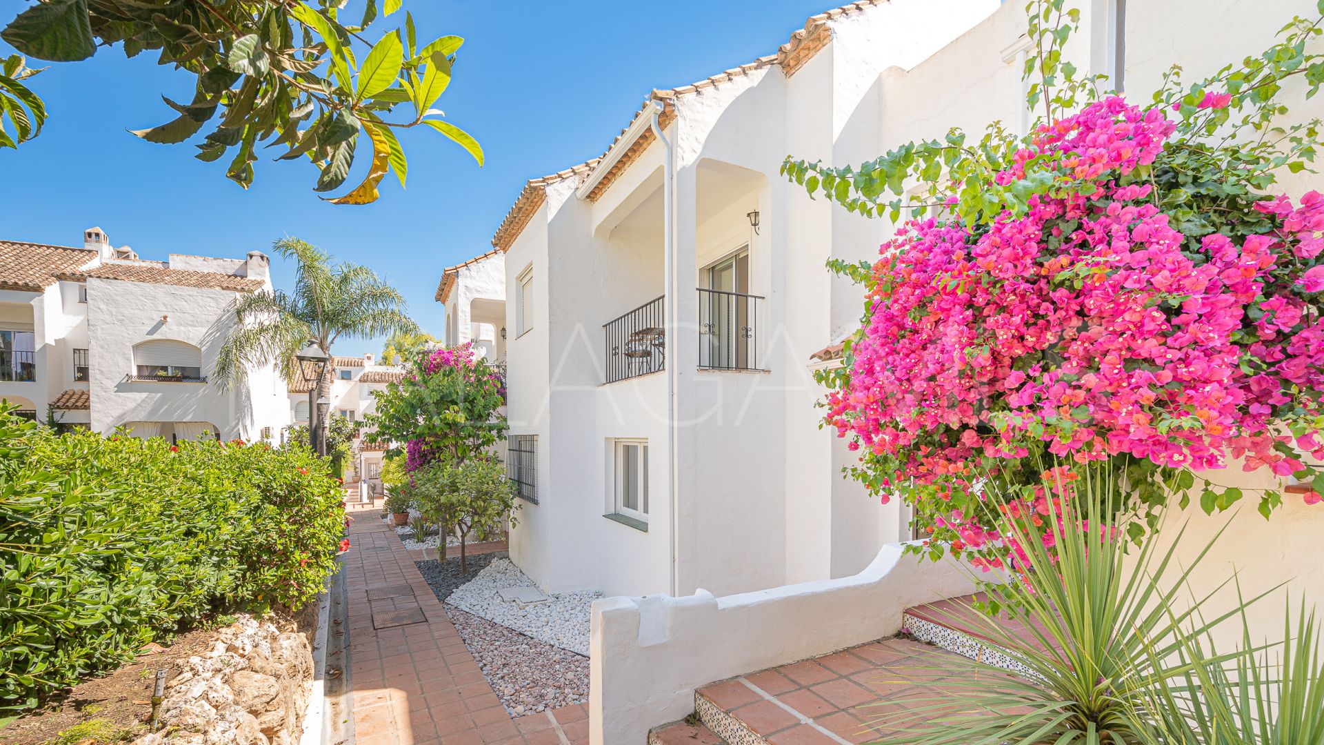 Radhus for sale in Estepona