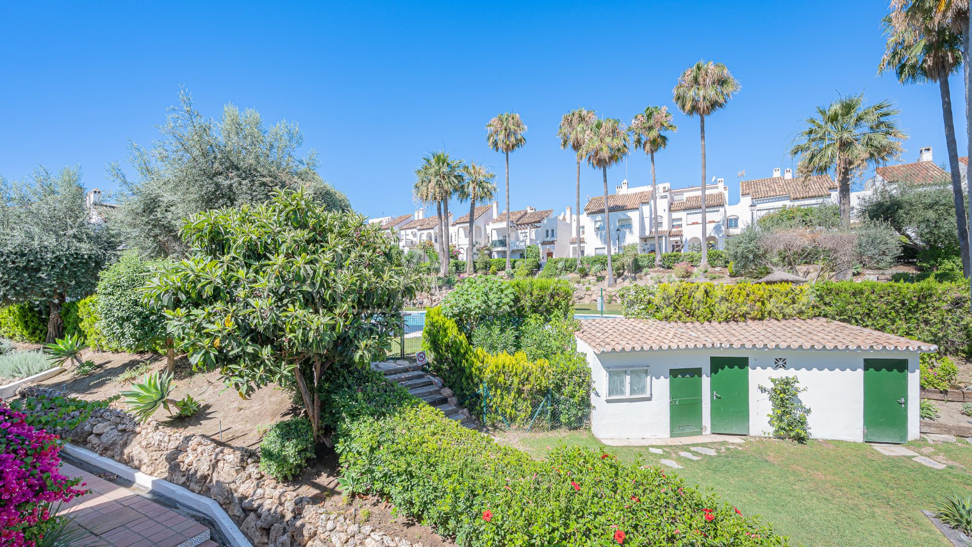 Radhus for sale in Estepona