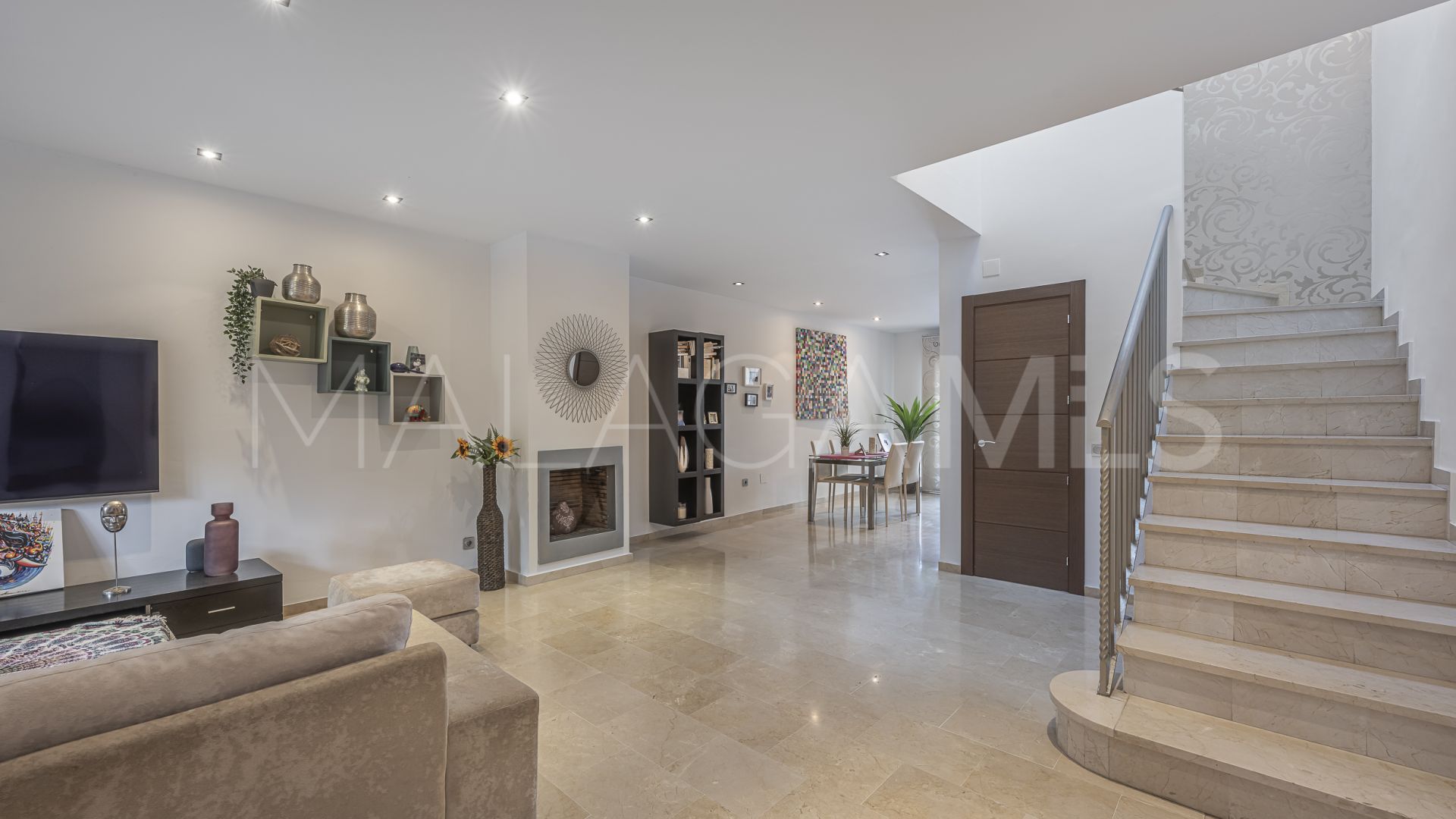 Radhus for sale in Estepona