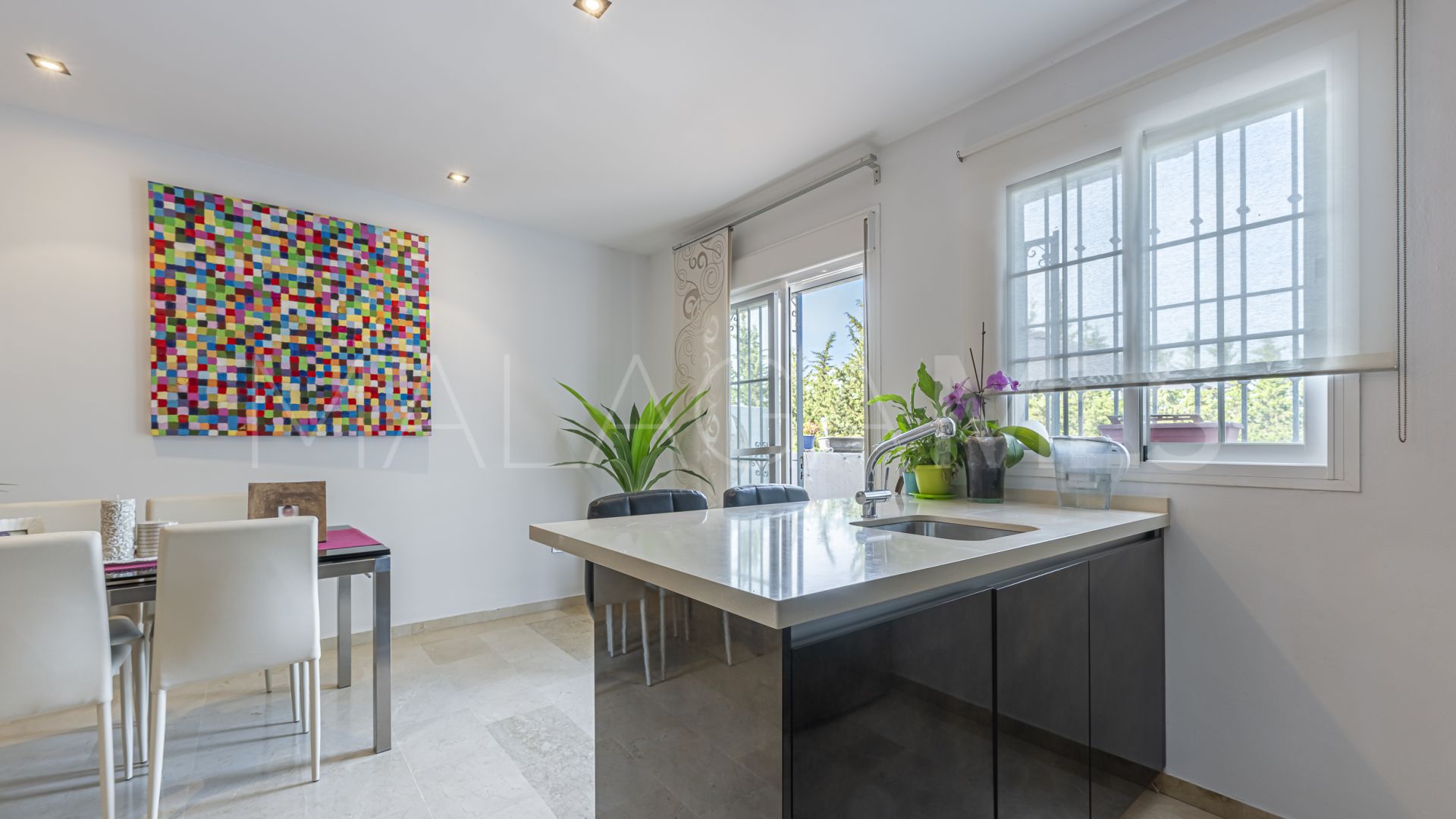 Radhus for sale in Estepona