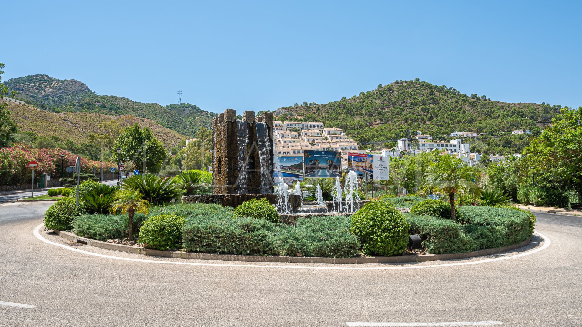 Reihenhaus for sale in Benahavis