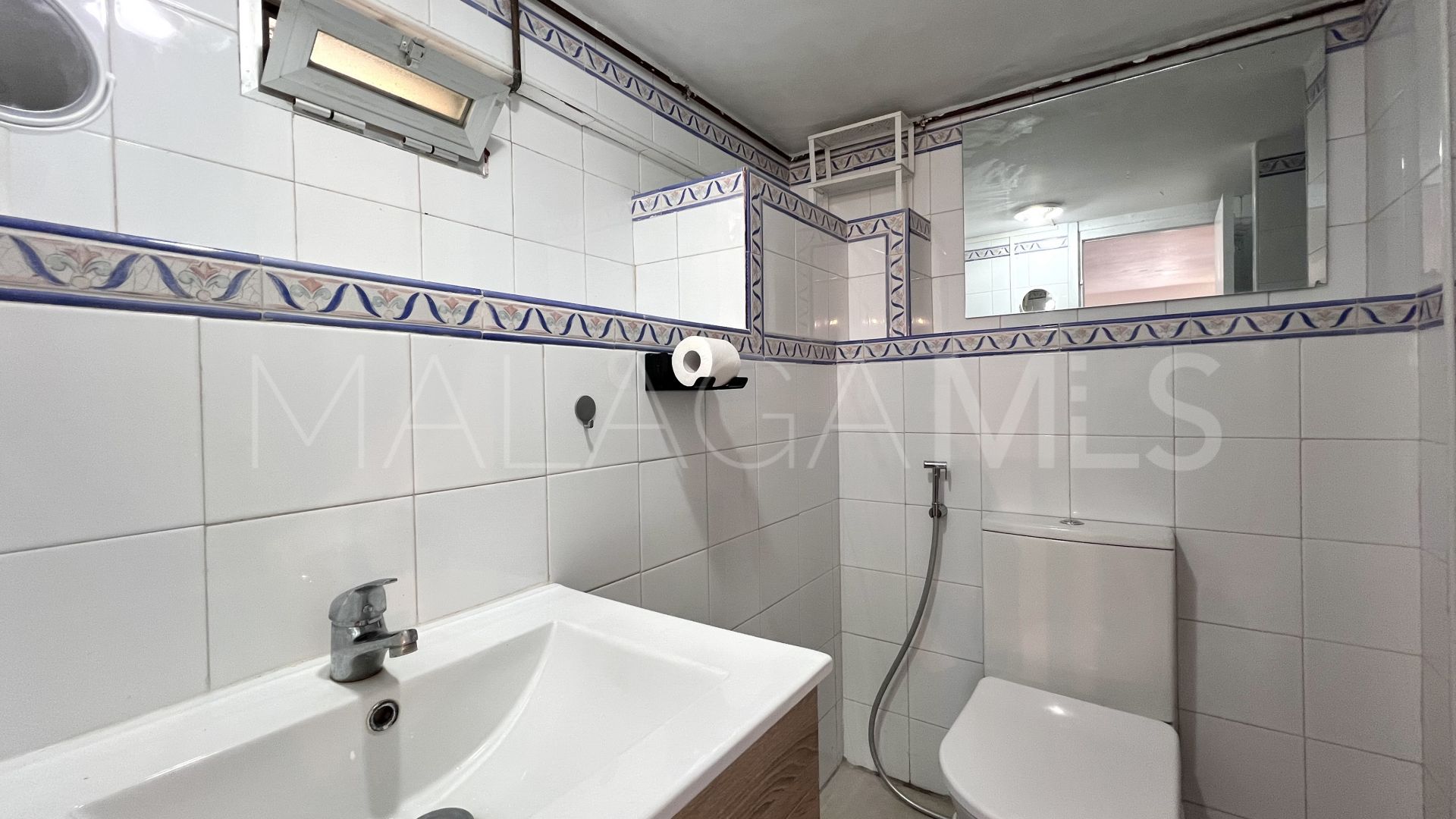 Maison de ville for sale in Estepona