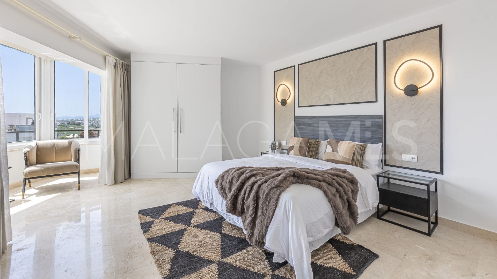 Lägenhet for sale in Estepona