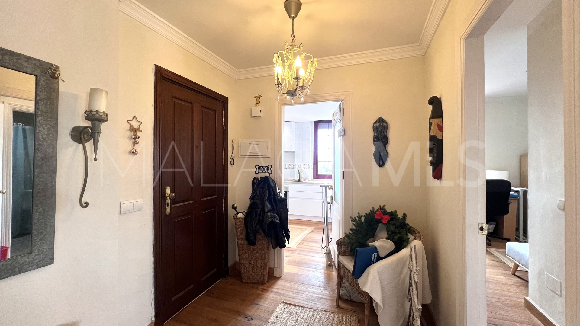 Tvåvånings takvåning for sale in Estepona