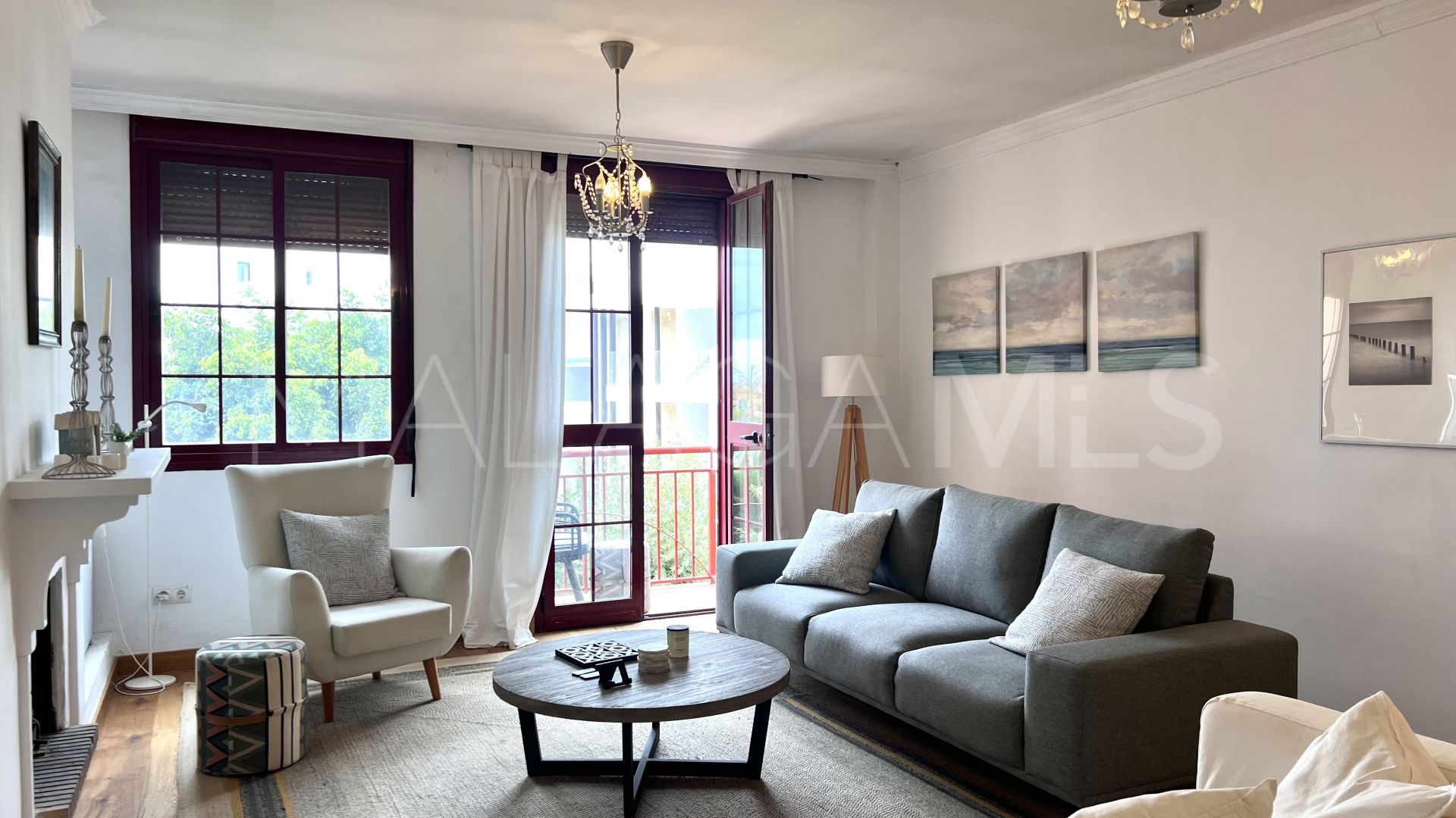 Tvåvånings takvåning for sale in Estepona