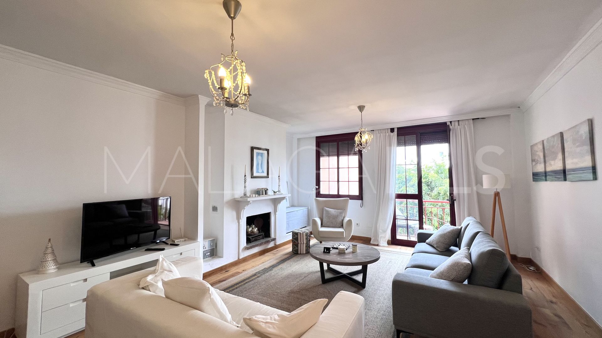 Tvåvånings takvåning for sale in Estepona