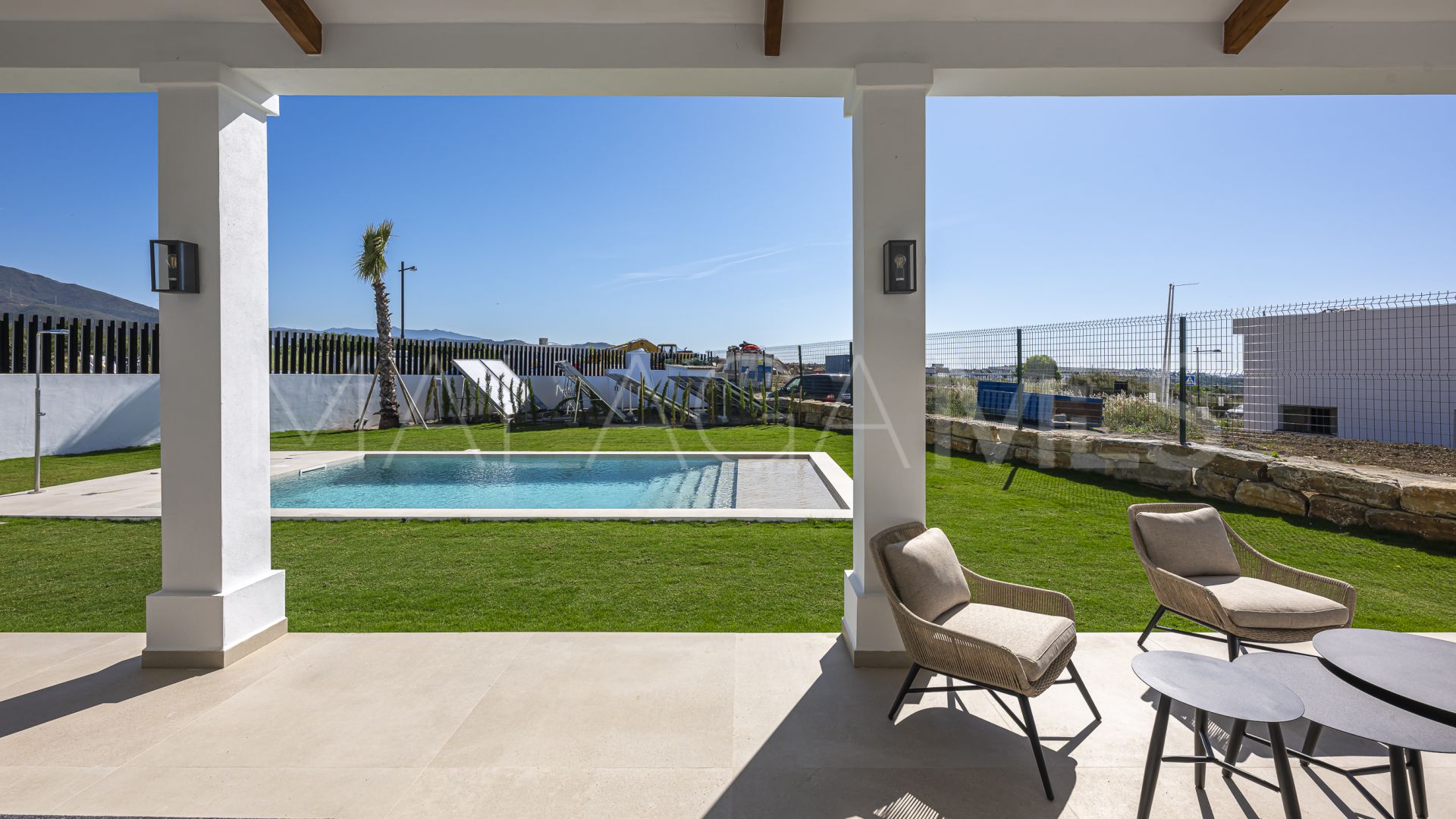 Villa for sale in Estepona