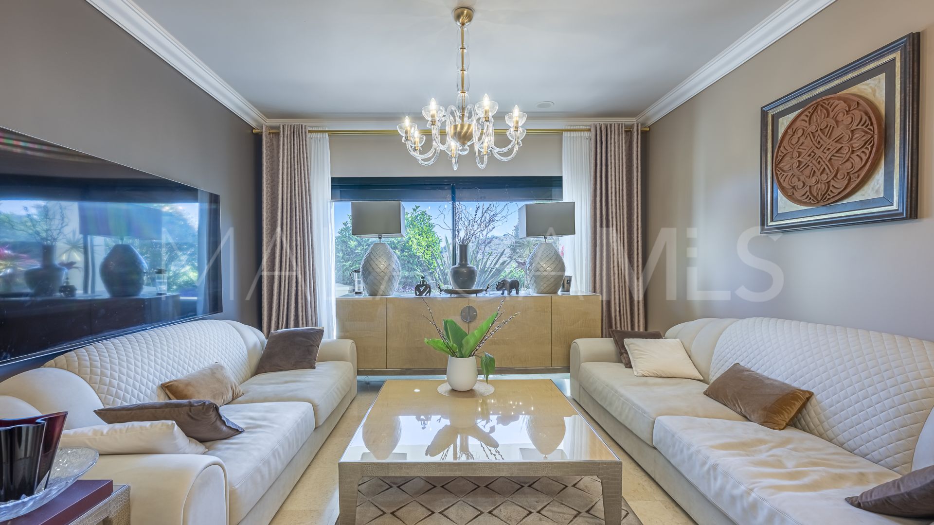 Erdgeschosswohnung for sale in Benahavis