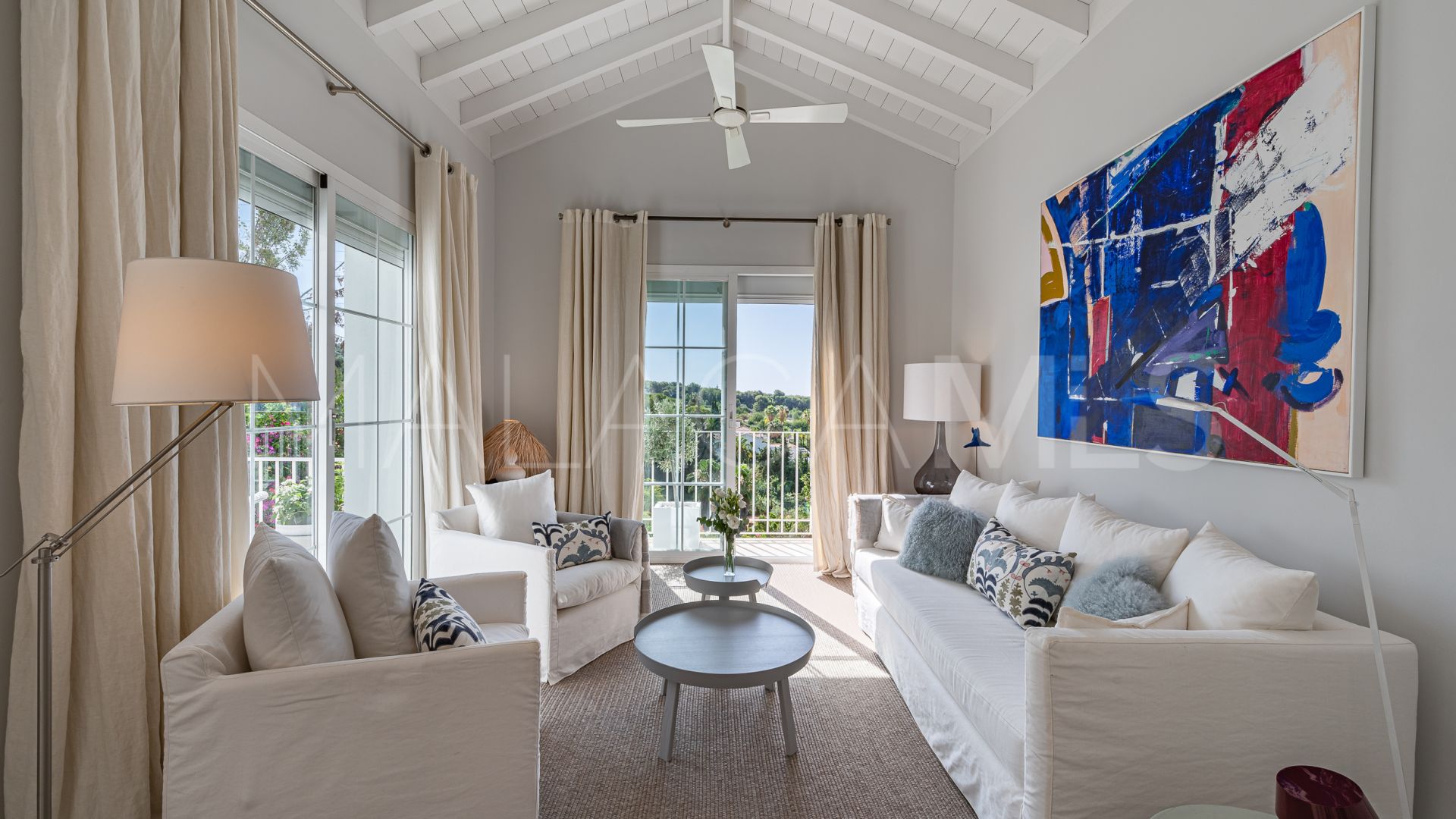 Adosado for sale with 3 bedrooms in Marbella Hill Club
